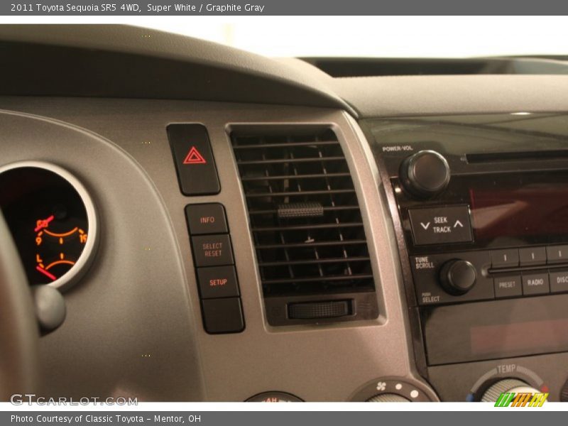 Super White / Graphite Gray 2011 Toyota Sequoia SR5 4WD