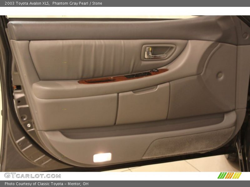 Phantom Gray Pearl / Stone 2003 Toyota Avalon XLS