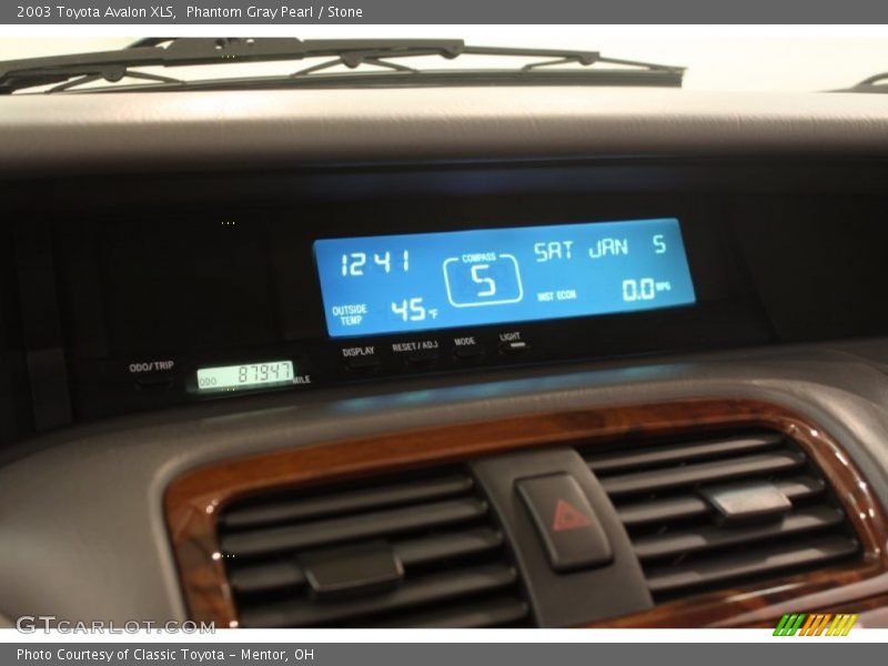 Phantom Gray Pearl / Stone 2003 Toyota Avalon XLS
