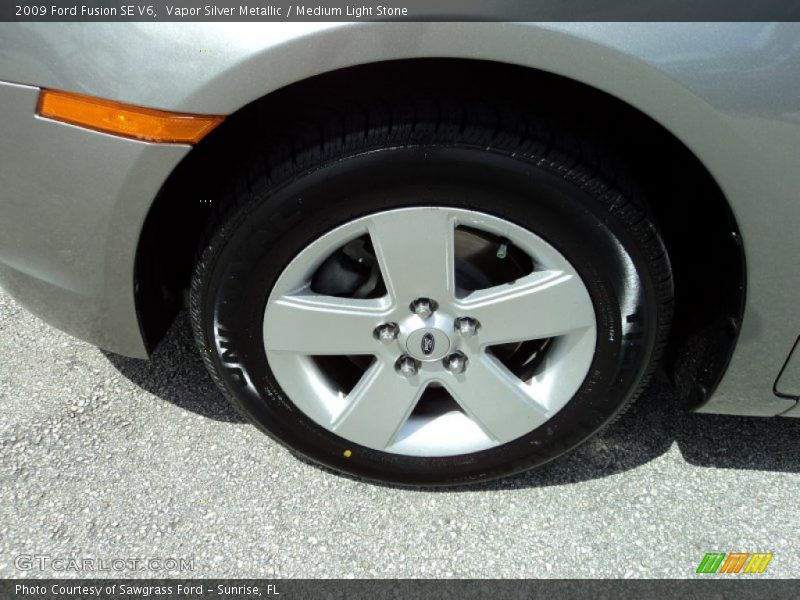 Vapor Silver Metallic / Medium Light Stone 2009 Ford Fusion SE V6