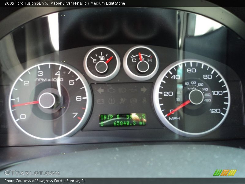Vapor Silver Metallic / Medium Light Stone 2009 Ford Fusion SE V6