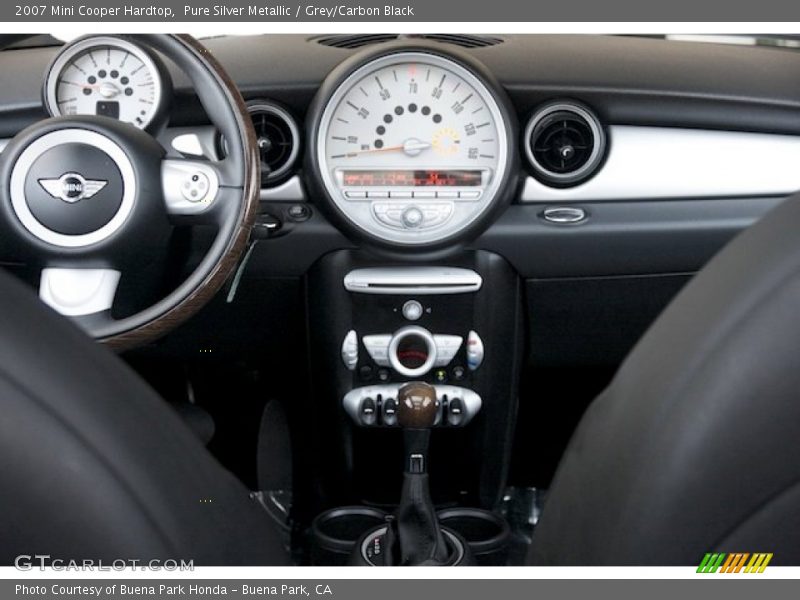 Pure Silver Metallic / Grey/Carbon Black 2007 Mini Cooper Hardtop