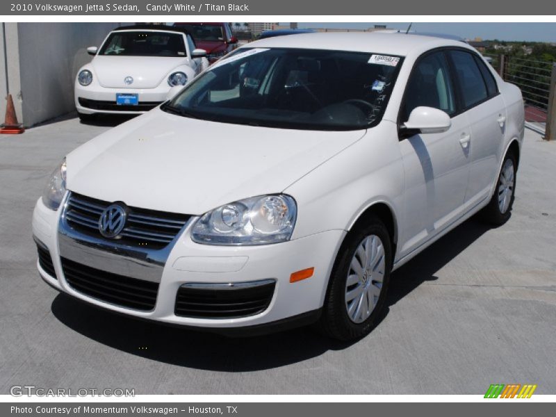 Candy White / Titan Black 2010 Volkswagen Jetta S Sedan