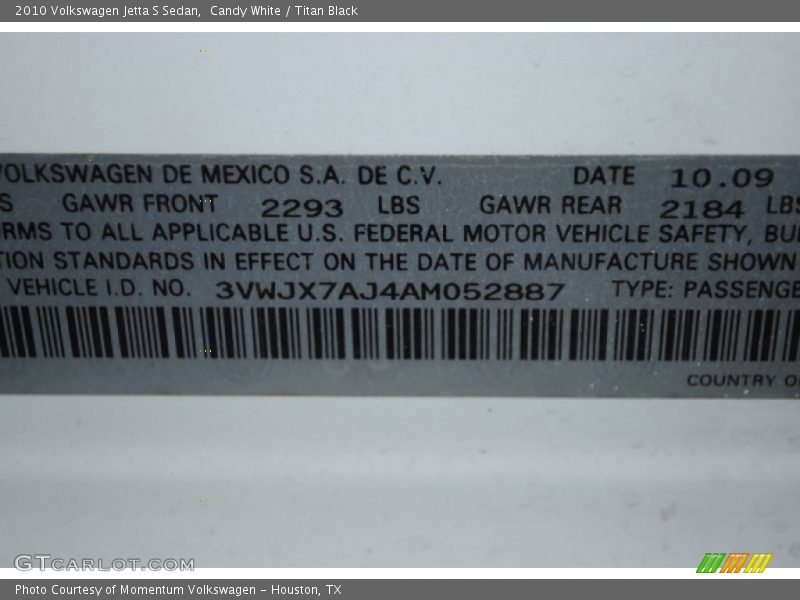 Candy White / Titan Black 2010 Volkswagen Jetta S Sedan
