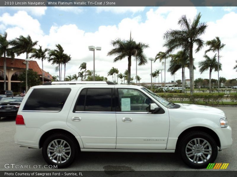 White Platinum Metallic Tri-Coat / Stone 2010 Lincoln Navigator
