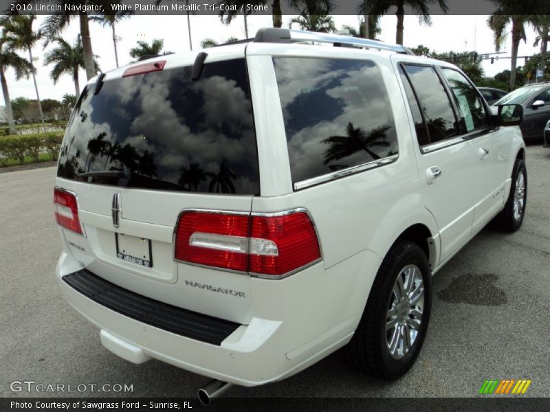 White Platinum Metallic Tri-Coat / Stone 2010 Lincoln Navigator