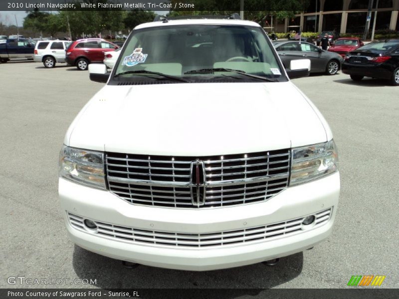 White Platinum Metallic Tri-Coat / Stone 2010 Lincoln Navigator