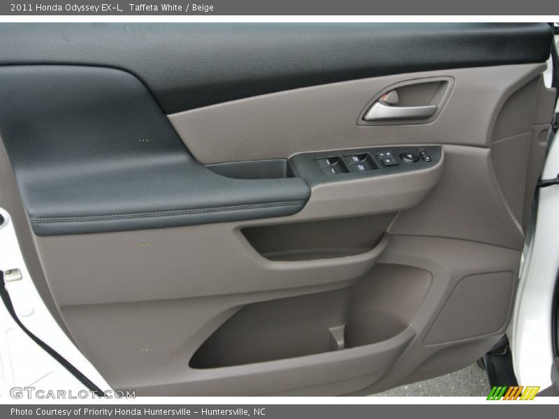 Taffeta White / Beige 2011 Honda Odyssey EX-L