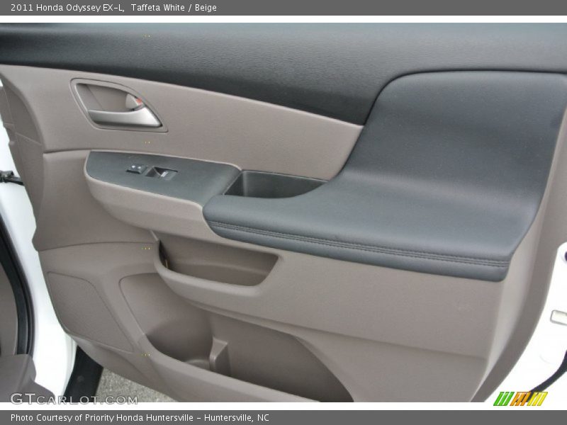 Taffeta White / Beige 2011 Honda Odyssey EX-L