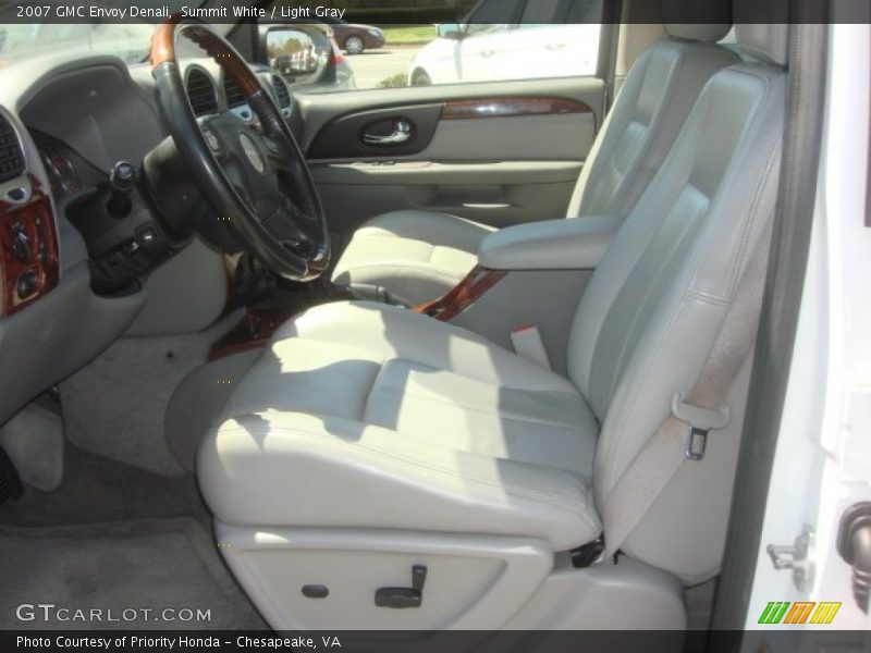 Summit White / Light Gray 2007 GMC Envoy Denali