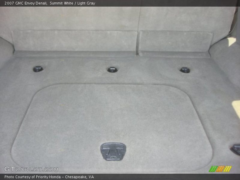 Summit White / Light Gray 2007 GMC Envoy Denali