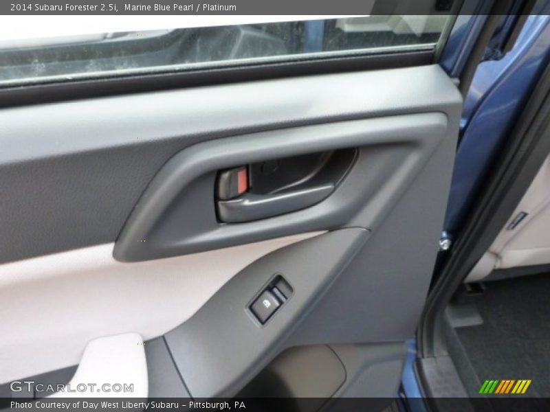 Marine Blue Pearl / Platinum 2014 Subaru Forester 2.5i
