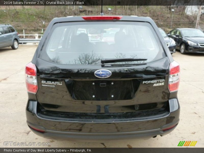 Crystal Black Silica / Black 2014 Subaru Forester 2.5i