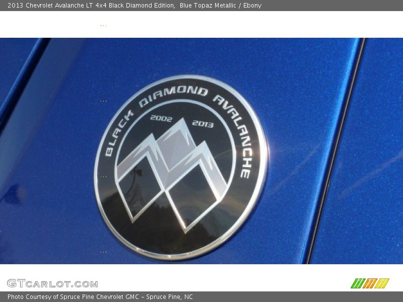 Blue Topaz Metallic / Ebony 2013 Chevrolet Avalanche LT 4x4 Black Diamond Edition