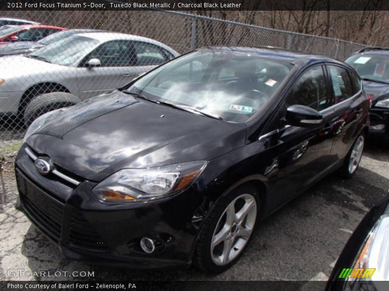 Tuxedo Black Metallic / Charcoal Black Leather 2012 Ford Focus Titanium 5-Door