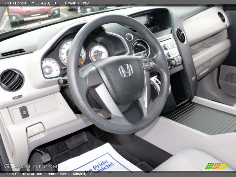 Dashboard of 2010 Pilot LX 4WD