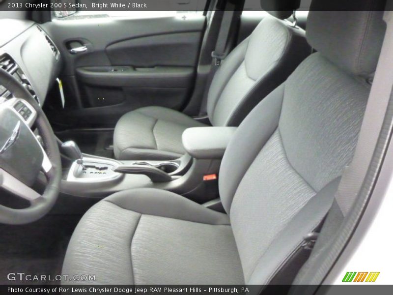 Bright White / Black 2013 Chrysler 200 S Sedan
