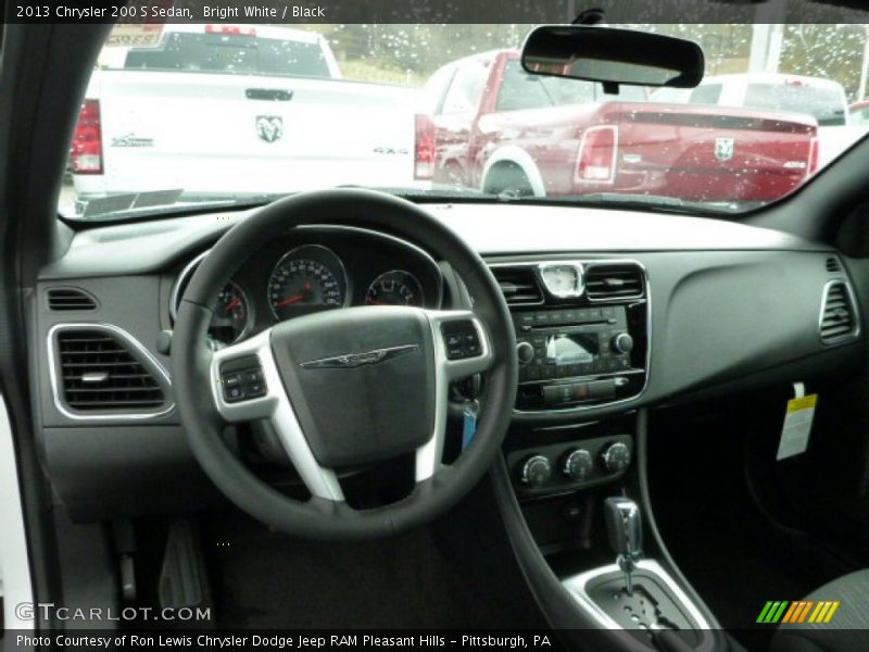 Bright White / Black 2013 Chrysler 200 S Sedan