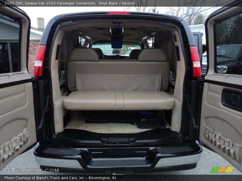 Onyx Black / Neutral 2003 GMC Savana Van 1500 Passenger Conversion