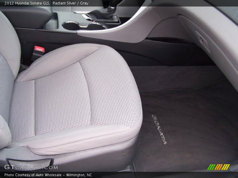 Radiant Silver / Gray 2012 Hyundai Sonata GLS
