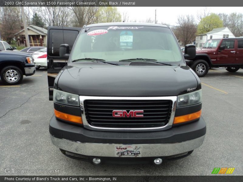 Onyx Black / Neutral 2003 GMC Savana Van 1500 Passenger Conversion