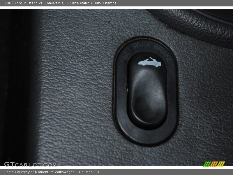 Silver Metallic / Dark Charcoal 2003 Ford Mustang V6 Convertible