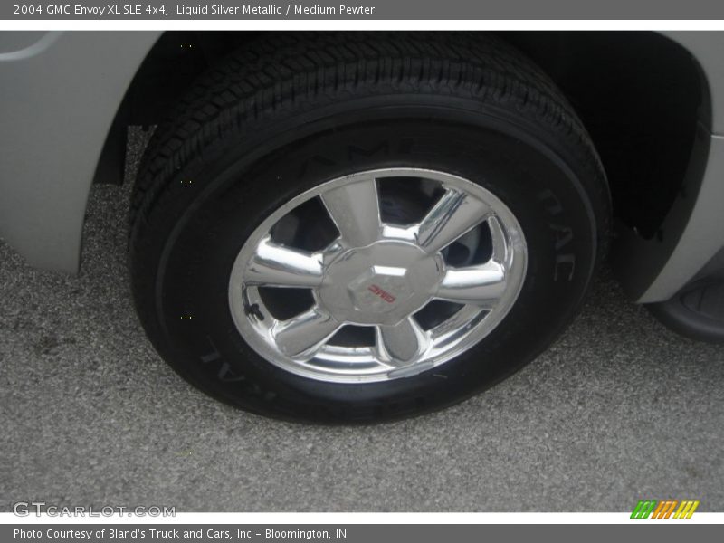 Liquid Silver Metallic / Medium Pewter 2004 GMC Envoy XL SLE 4x4