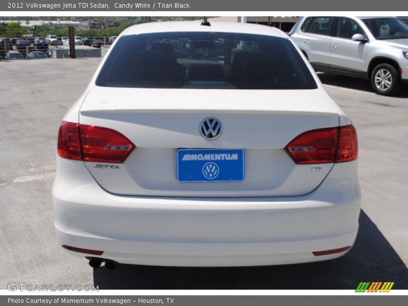 Candy White / Titan Black 2012 Volkswagen Jetta TDI Sedan