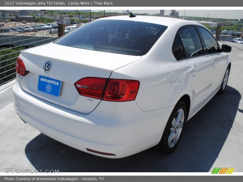 Candy White / Titan Black 2012 Volkswagen Jetta TDI Sedan
