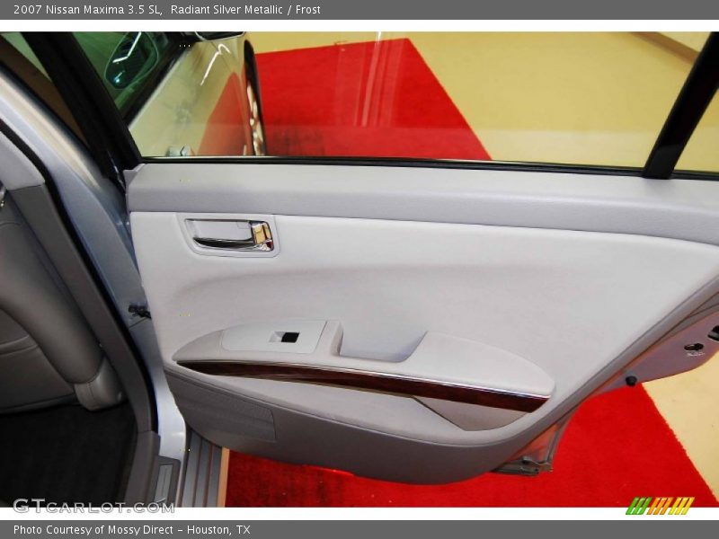 Radiant Silver Metallic / Frost 2007 Nissan Maxima 3.5 SL