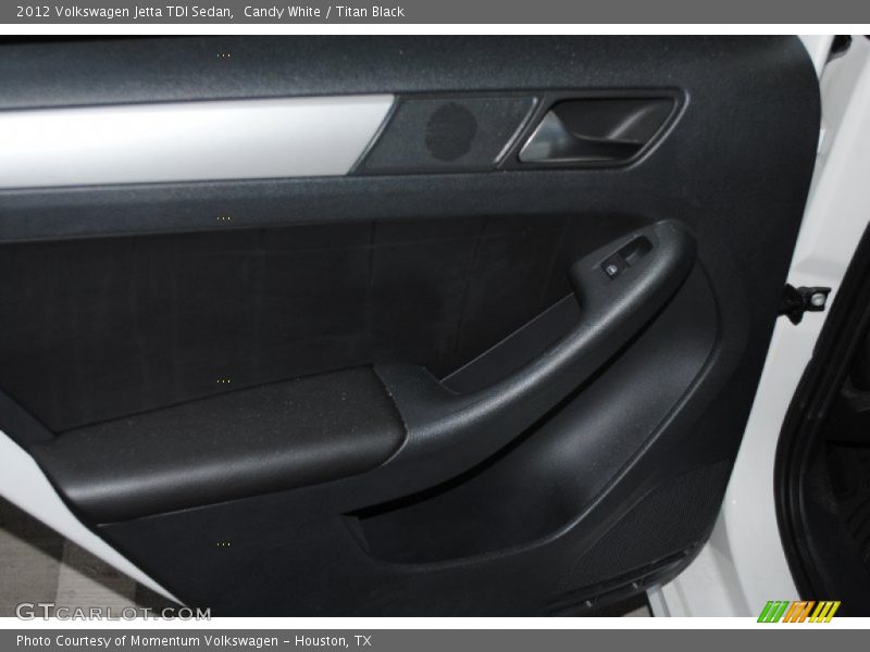 Candy White / Titan Black 2012 Volkswagen Jetta TDI Sedan
