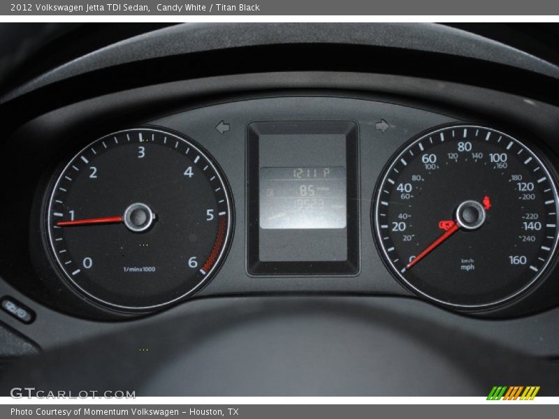 Candy White / Titan Black 2012 Volkswagen Jetta TDI Sedan
