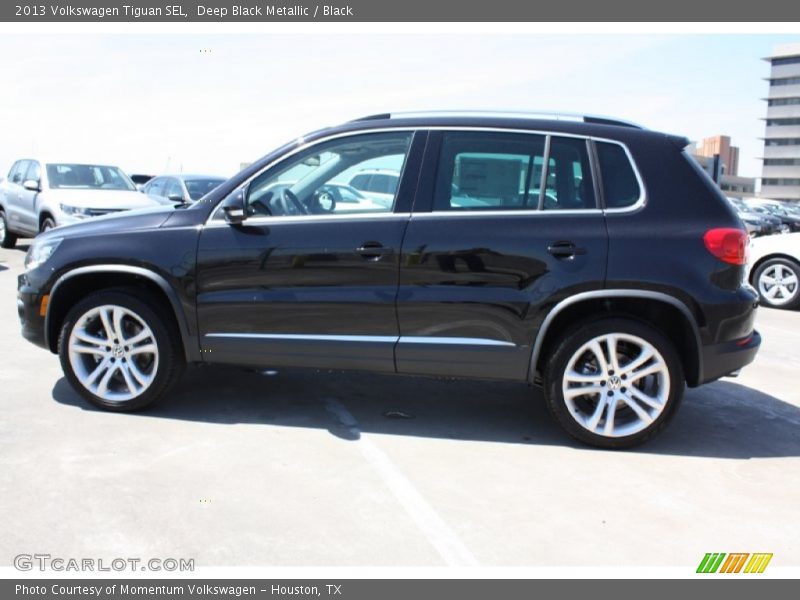 Deep Black Metallic / Black 2013 Volkswagen Tiguan SEL