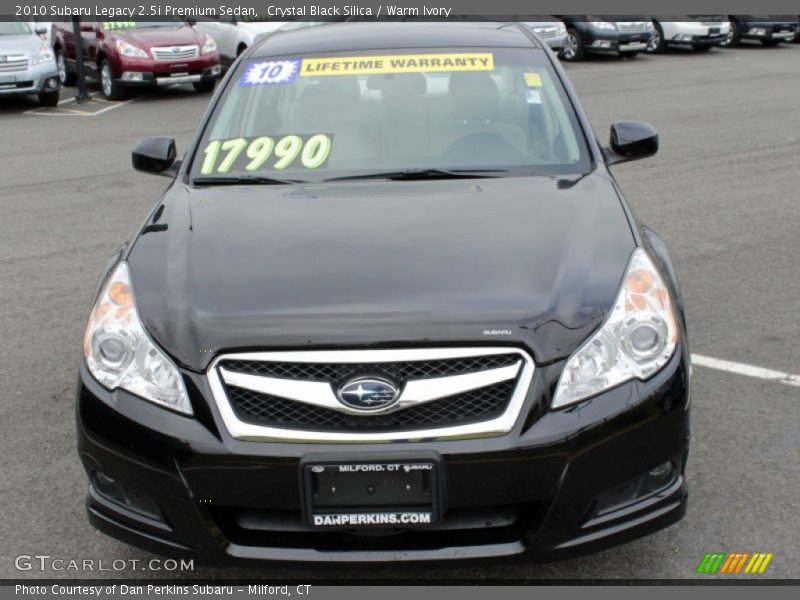 Crystal Black Silica / Warm Ivory 2010 Subaru Legacy 2.5i Premium Sedan
