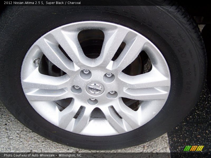 Super Black / Charcoal 2012 Nissan Altima 2.5 S