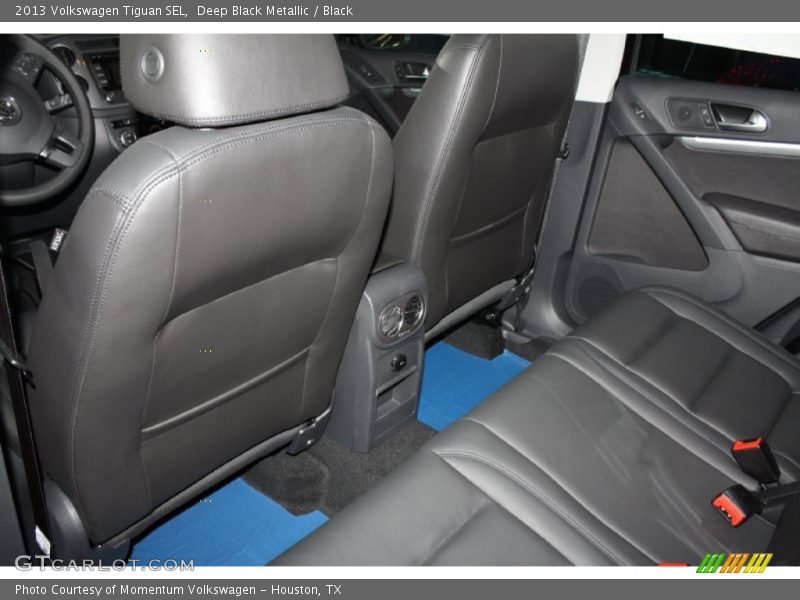 Deep Black Metallic / Black 2013 Volkswagen Tiguan SEL