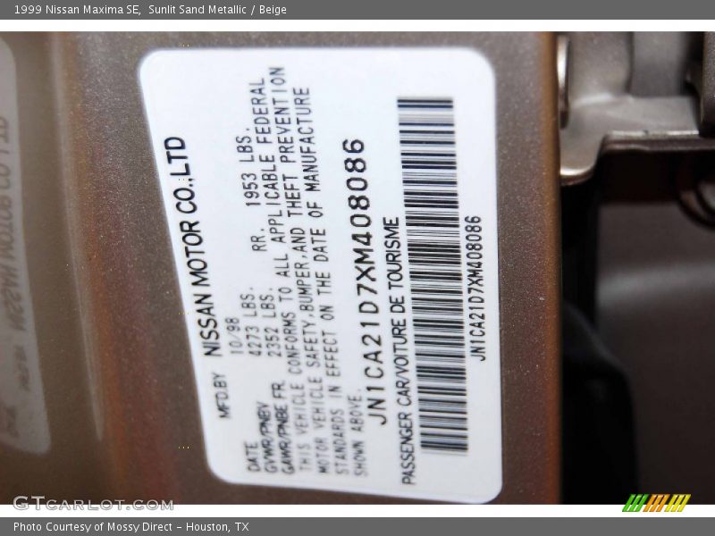 Sunlit Sand Metallic / Beige 1999 Nissan Maxima SE