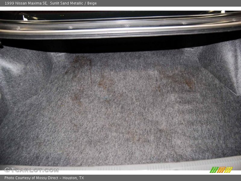 Sunlit Sand Metallic / Beige 1999 Nissan Maxima SE