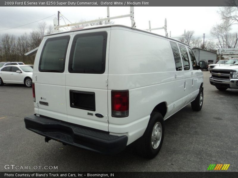 Oxford White / Medium Flint 2009 Ford E Series Van E250 Super Duty Commercial