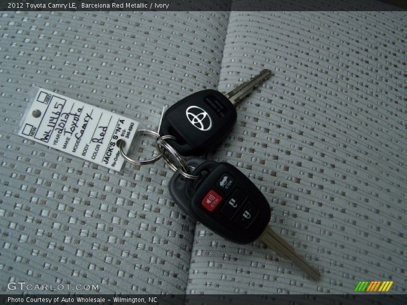 Barcelona Red Metallic / Ivory 2012 Toyota Camry LE