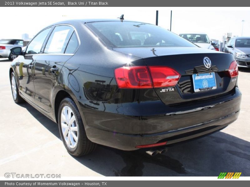 Black Uni / Titan Black 2013 Volkswagen Jetta SE Sedan