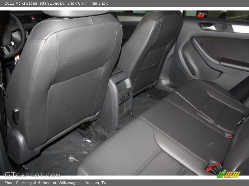 Black Uni / Titan Black 2013 Volkswagen Jetta SE Sedan