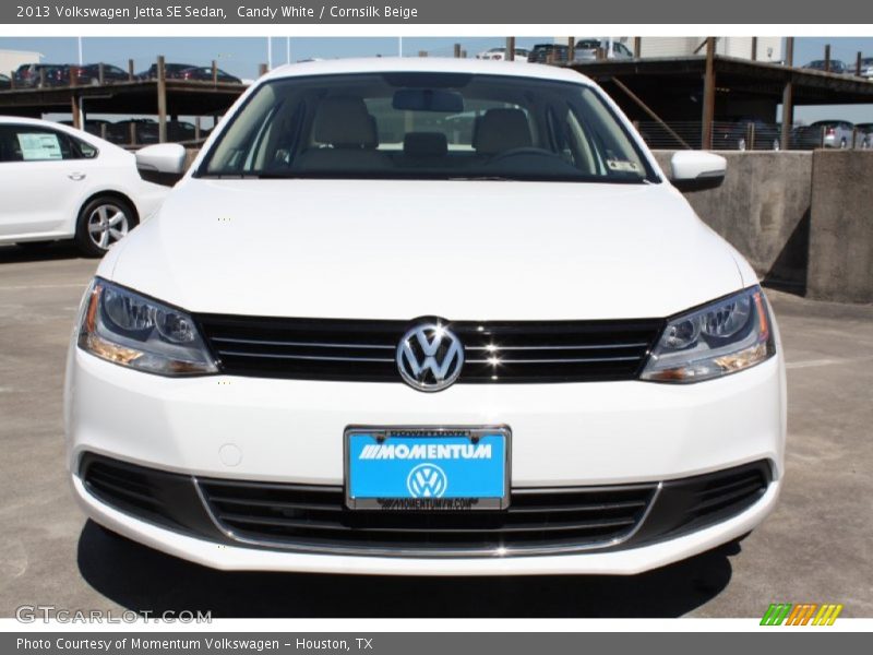 Candy White / Cornsilk Beige 2013 Volkswagen Jetta SE Sedan
