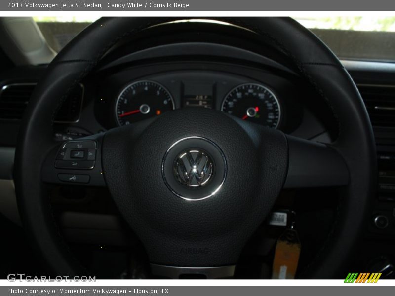 Candy White / Cornsilk Beige 2013 Volkswagen Jetta SE Sedan