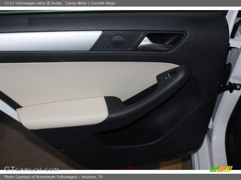 Candy White / Cornsilk Beige 2013 Volkswagen Jetta SE Sedan