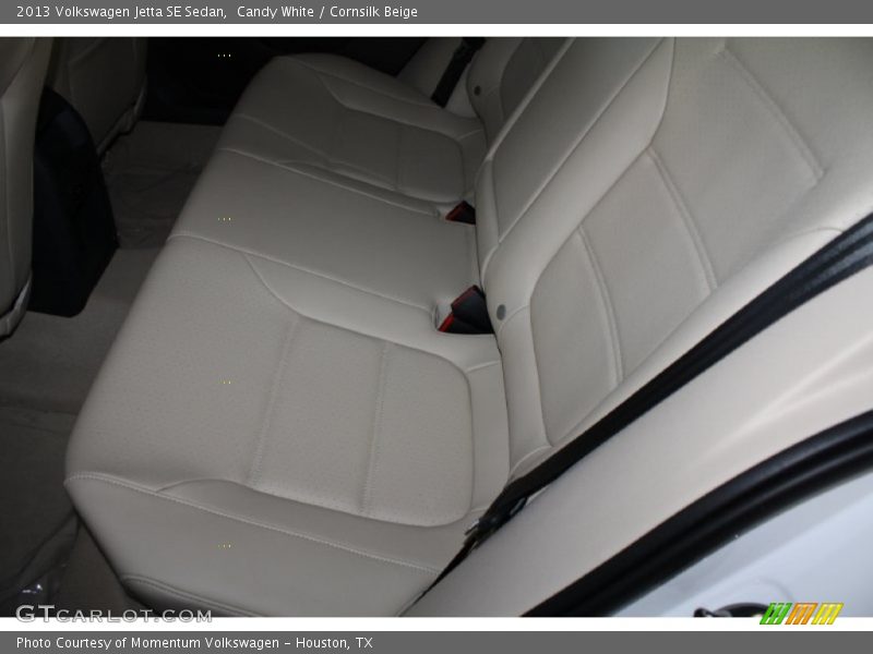 Candy White / Cornsilk Beige 2013 Volkswagen Jetta SE Sedan