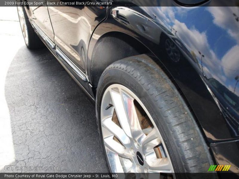Black / Charcoal Black/Grey Alcantara 2009 Ford Edge Sport