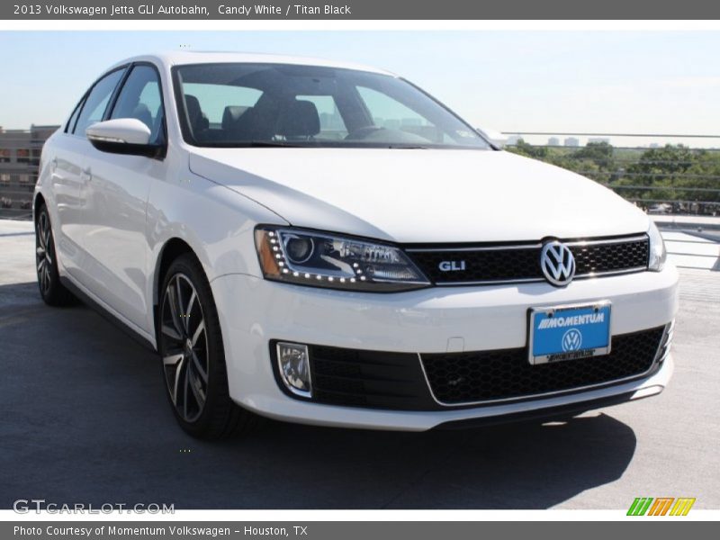 Candy White / Titan Black 2013 Volkswagen Jetta GLI Autobahn