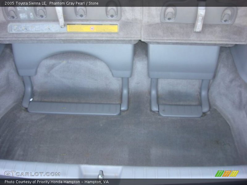 Phantom Gray Pearl / Stone 2005 Toyota Sienna LE