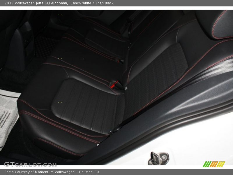 Candy White / Titan Black 2013 Volkswagen Jetta GLI Autobahn